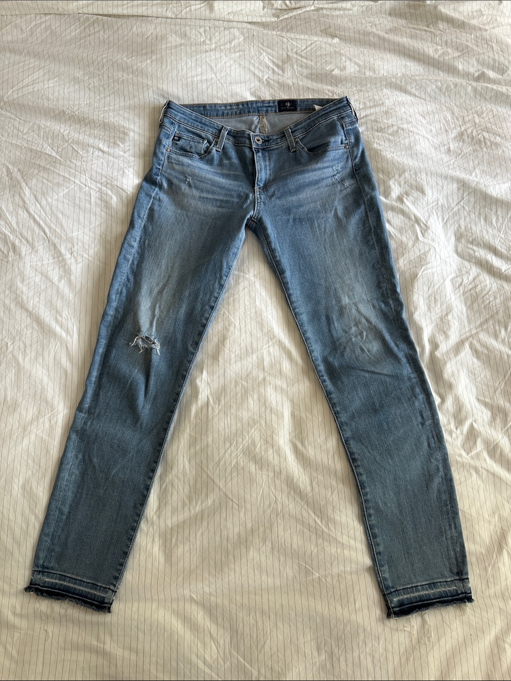 Ag Adriano Goldschmied Light Blue Skinny Jeans with Knee Distress
